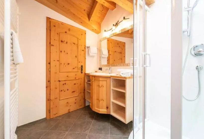 Hotelli Asterbel