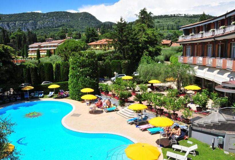 فندق Continental