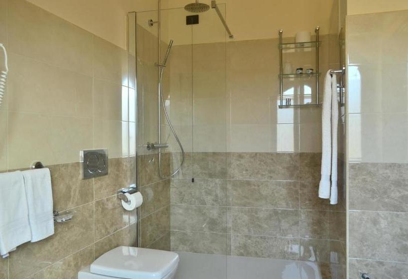 בית מלון כפרי Del Corso