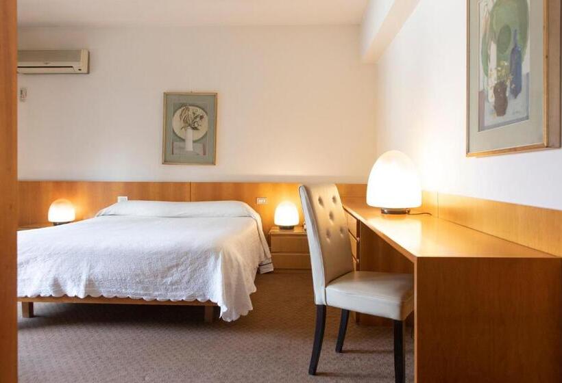 בית מלון כפרי Due Mori