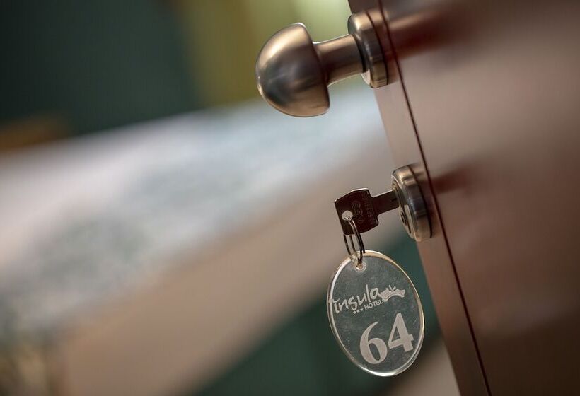 בית מלון כפרי Insula