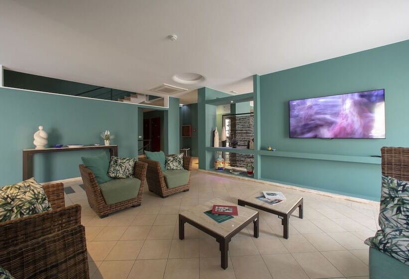 בית מלון כפרי Insula