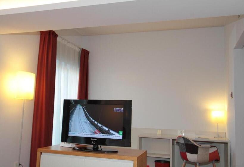 בית מלון כפרי La Sosta