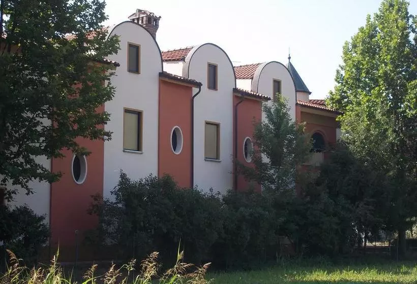Hotelli Locanda I Portici