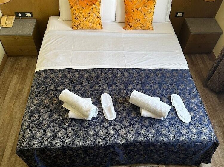 בית מלון כפרי Raffaello Venice