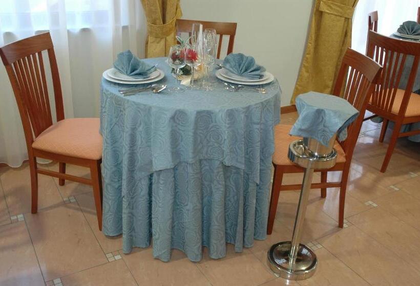 בית מלון כפרי Real Asturias