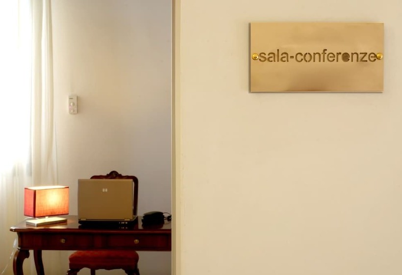 Отель Vico Regio