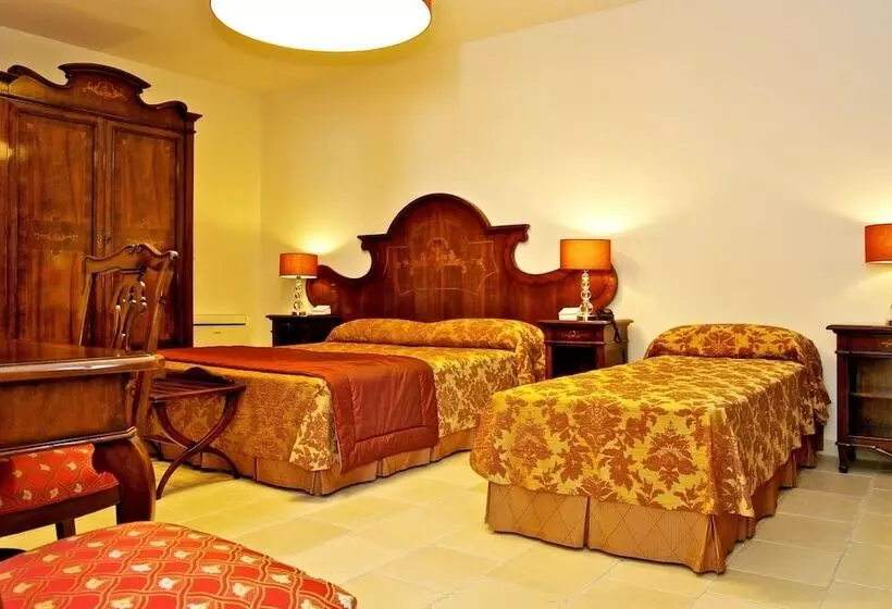 Hotelli Vico Regio