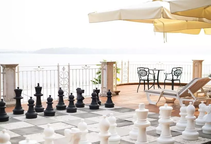 Hotelli Villa Florida & Suite Apartments