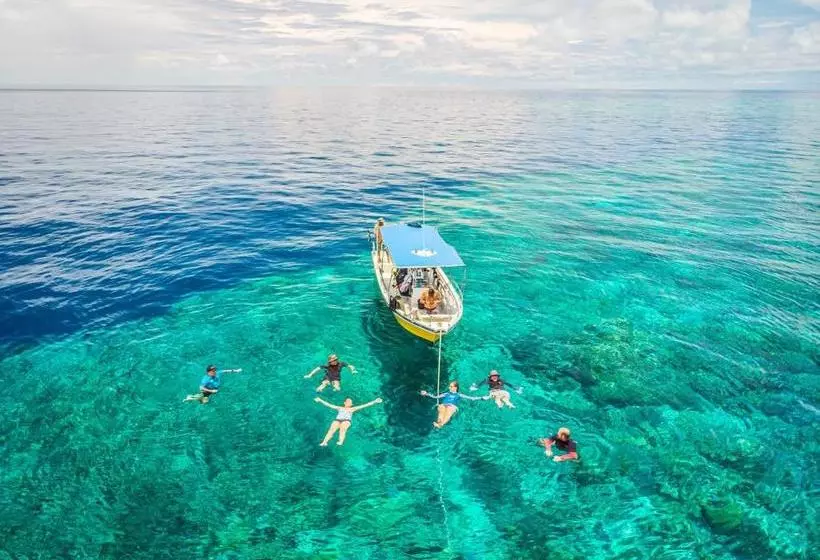 Tufi Resort
