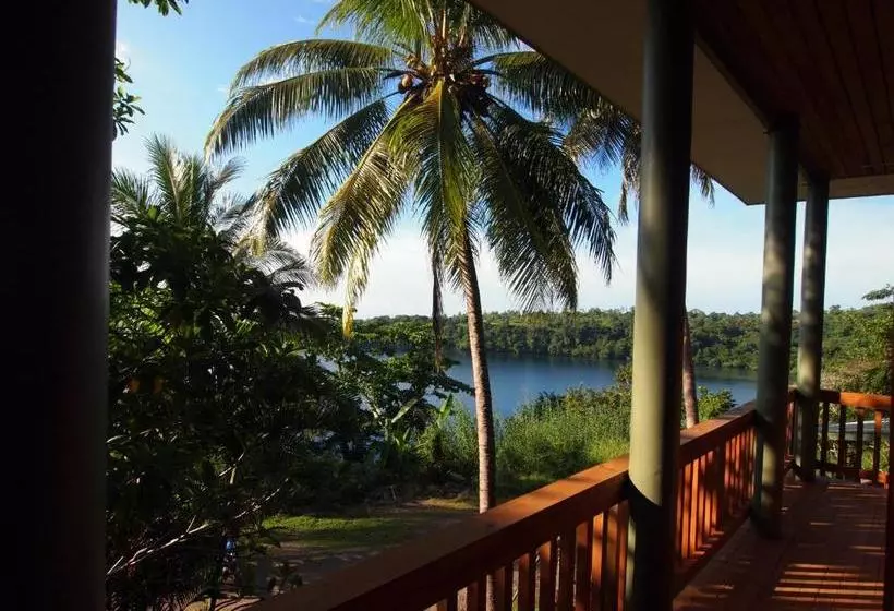 Tufi Resort
