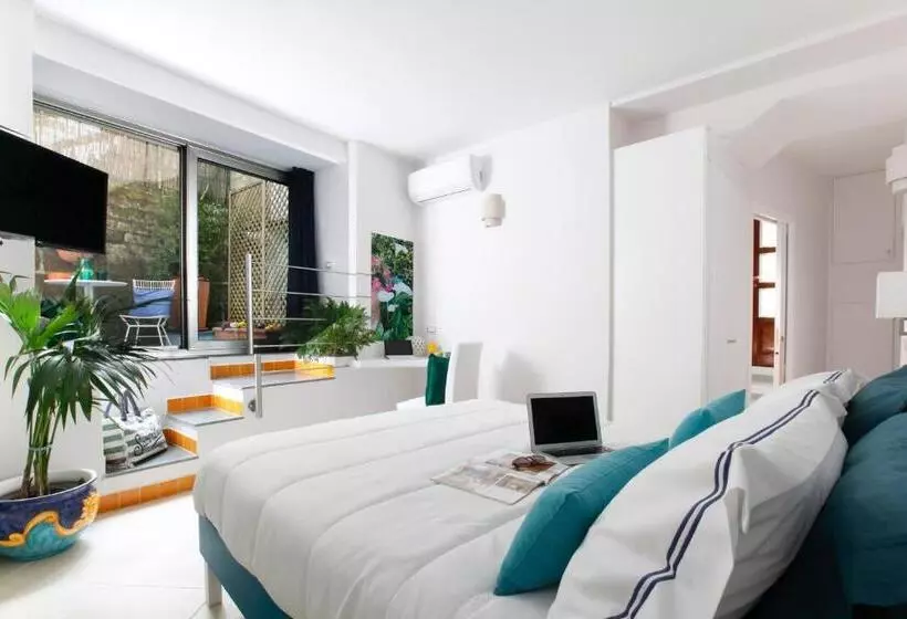 تختخواب و صبحانه Maison Villa Angela