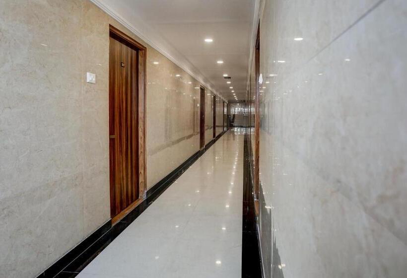 Super Collection O Hotel Walk Inn