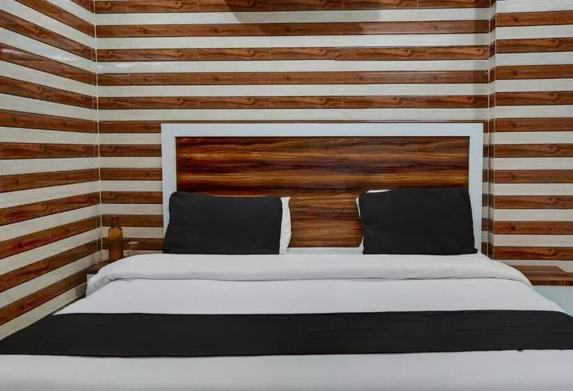 Super Collection O Hotel Walk Inn