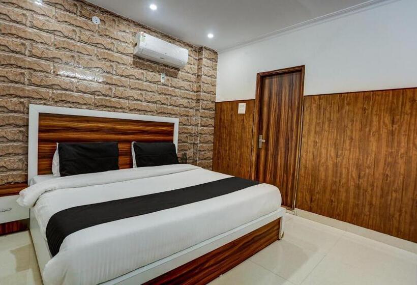 Super Collection O Hotel Walk Inn