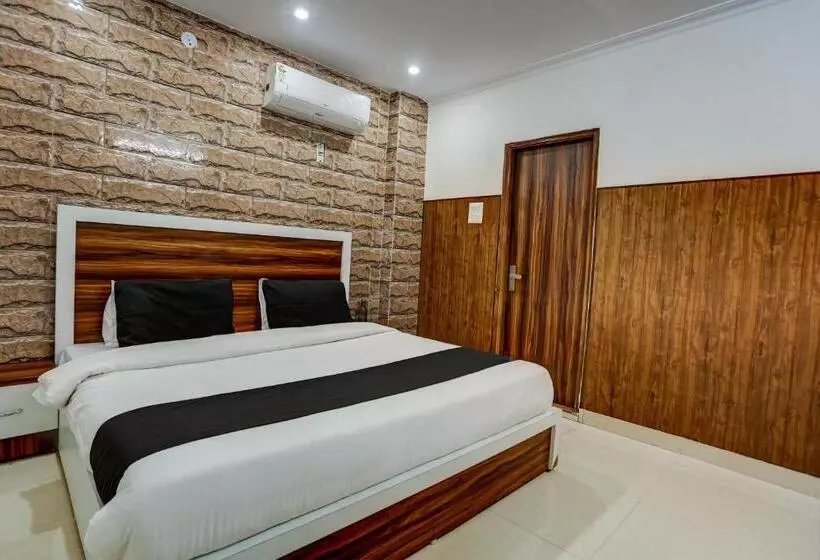 Super Collection O Hotel Walk Inn