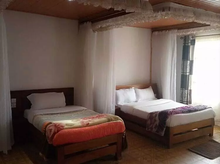 هتل Deep Sea Resort Kitale