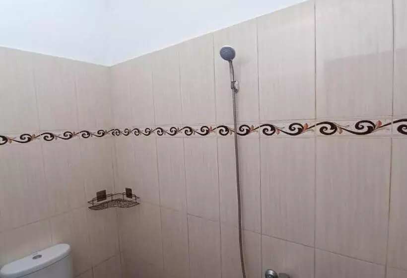 Hotelli Oyo 93779 Bumi Tenang Homestay