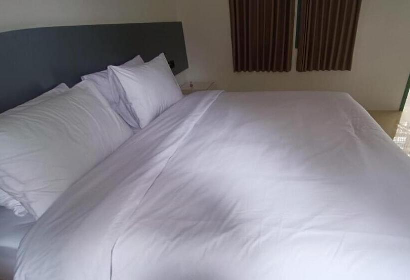 Hotel Oyo 93779 Bumi Tenang Homestay