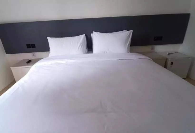 Hotelli Oyo 93779 Bumi Tenang Homestay