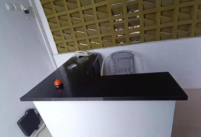 Hotelli Oyo 93779 Bumi Tenang Homestay