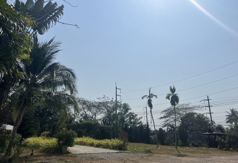 Отель Pilatus Apartment