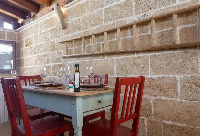 ホテル Trappito Stracca Agriturismo Masseria Didattica