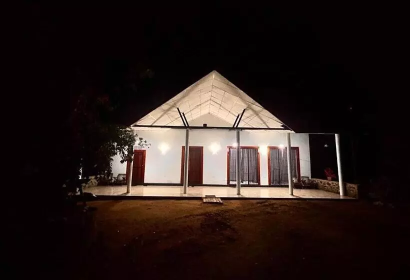 Hotelli Neem Holiday Bungalow Yala