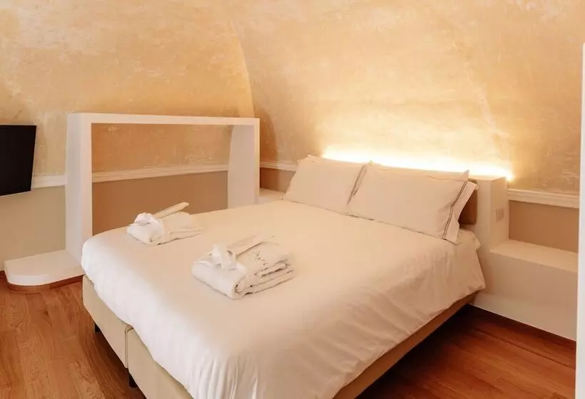 تختخواب و صبحانه Aeris Suite & Relax