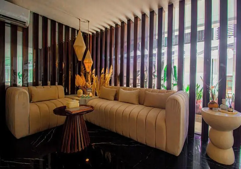 Hotelli Ululani Bali