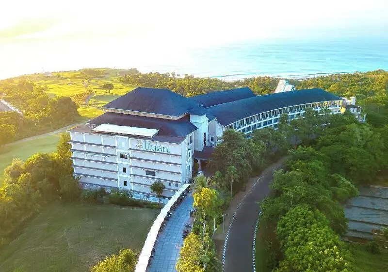 Hotelli Ululani Bali