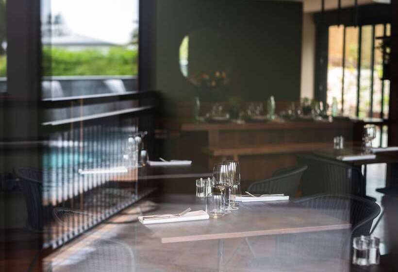 هتل Hôtel Le Tuit Tuit