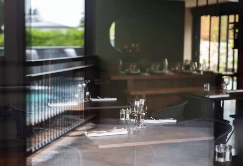 هتل Hôtel Le Tuit Tuit