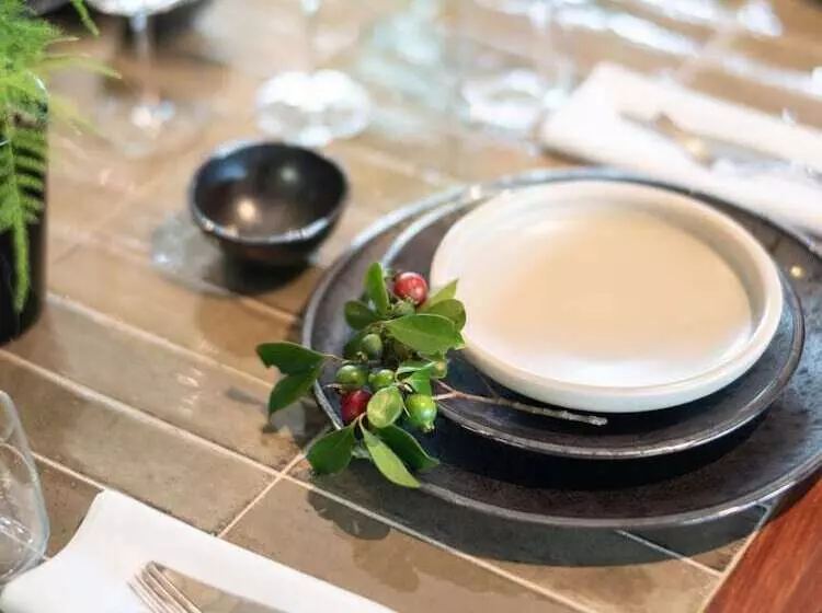 هتل Hôtel Le Tuit Tuit