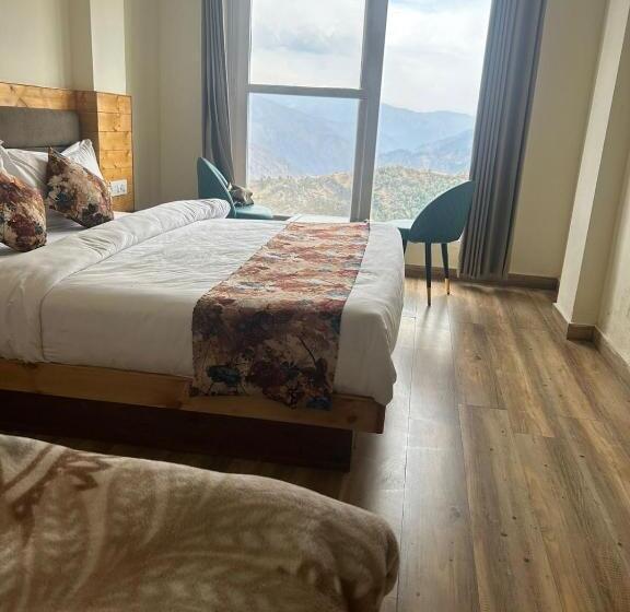 فندق Ooty Mountain And River View, Ooty