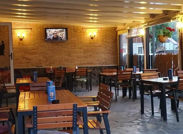 ペンション Casa Guşă