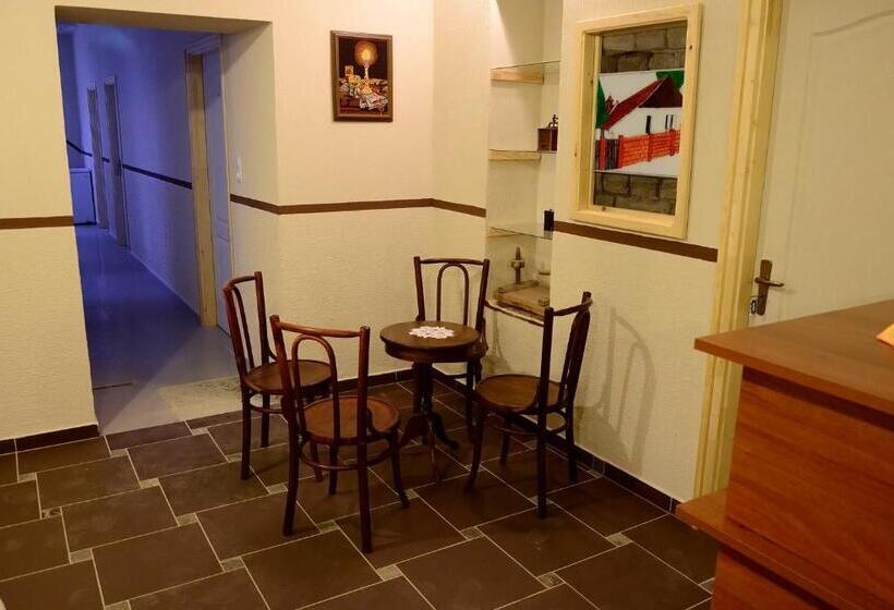 بنسيون Fatornyos Tanyasi Vendégház