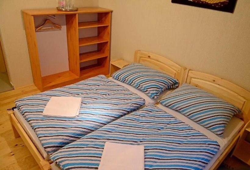 بنسيون Fatornyos Tanyasi Vendégház