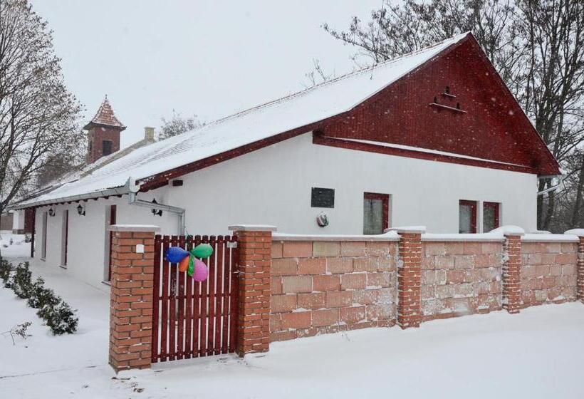 بنسيون Fatornyos Tanyasi Vendégház