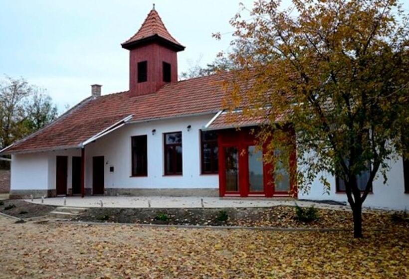 بنسيون Fatornyos Tanyasi Vendégház