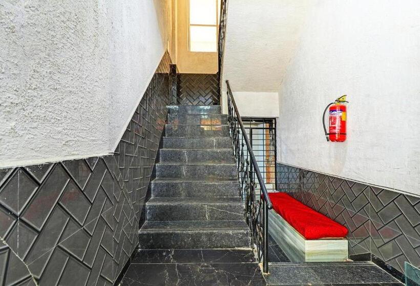 Hotel Kirtiraj Lodging And Boarding