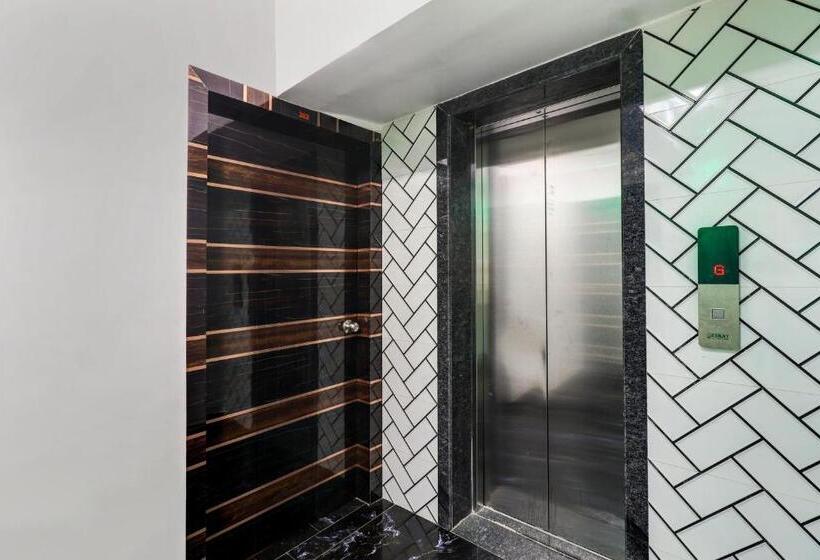 Hotel Kirtiraj Lodging And Boarding