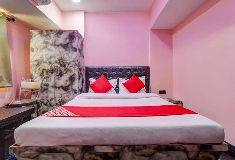 ホテル Kirtiraj Lodging And Boarding