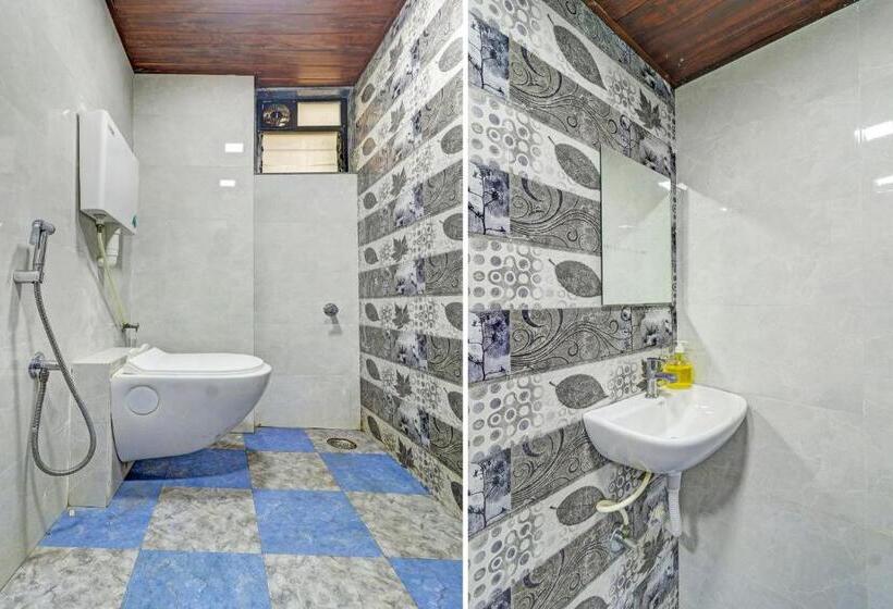 Hotel Kirtiraj Lodging And Boarding