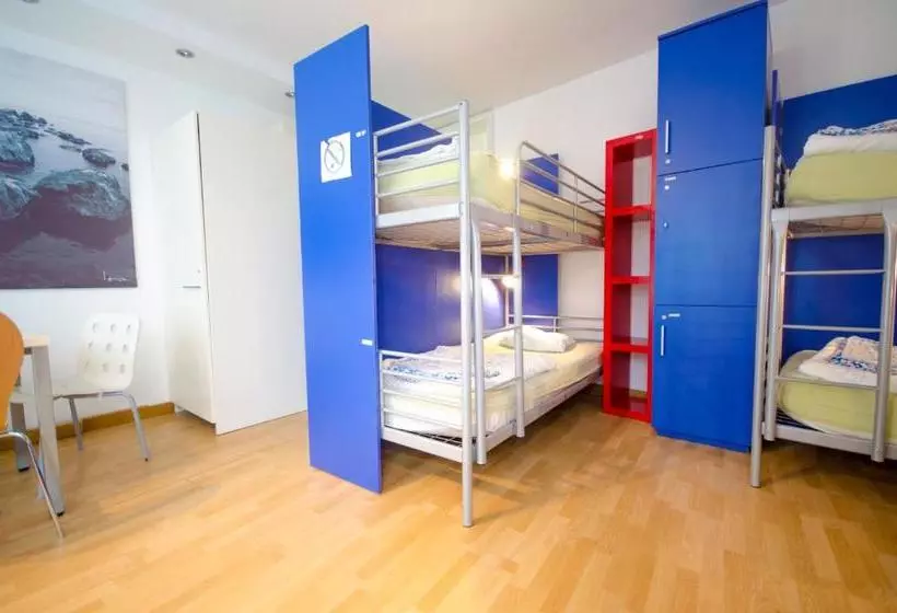 H2o Hostel