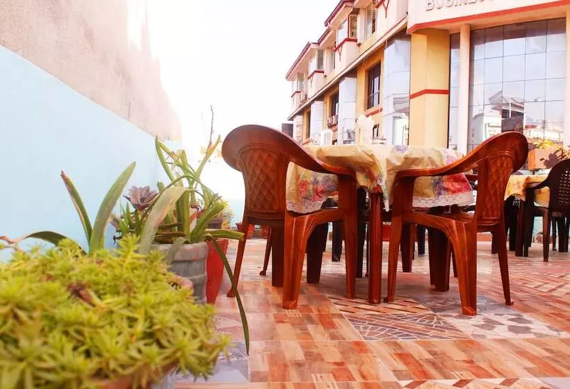 هتل Backpackers Inn