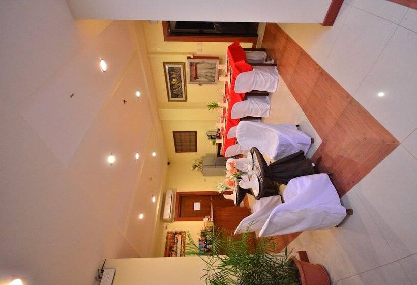 Hotel Casanas Suites