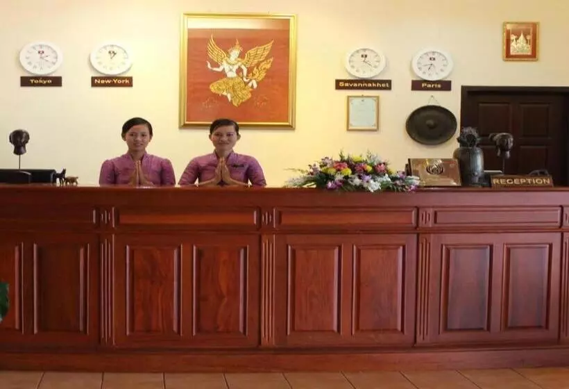 ホテル Daosavanh Resort & Spa