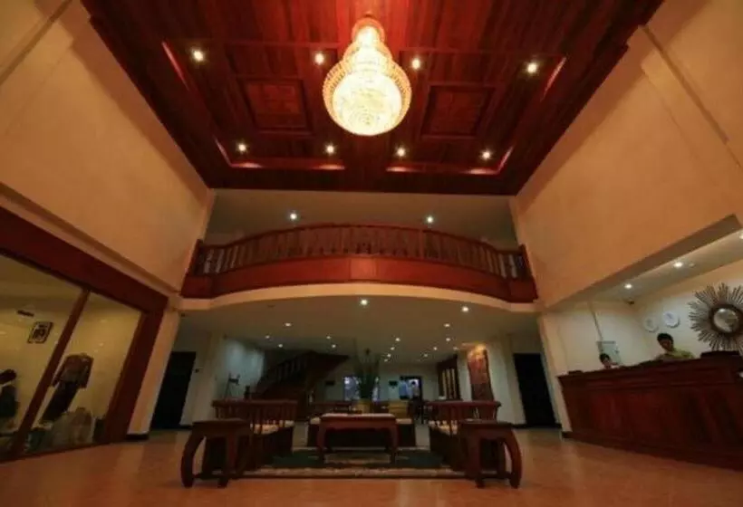 ホテル Daosavanh Resort & Spa