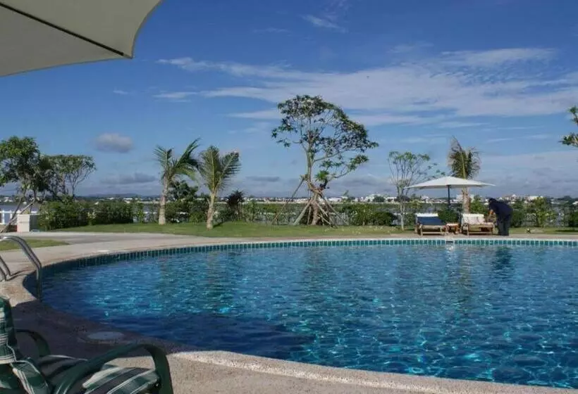 ホテル Daosavanh Resort & Spa